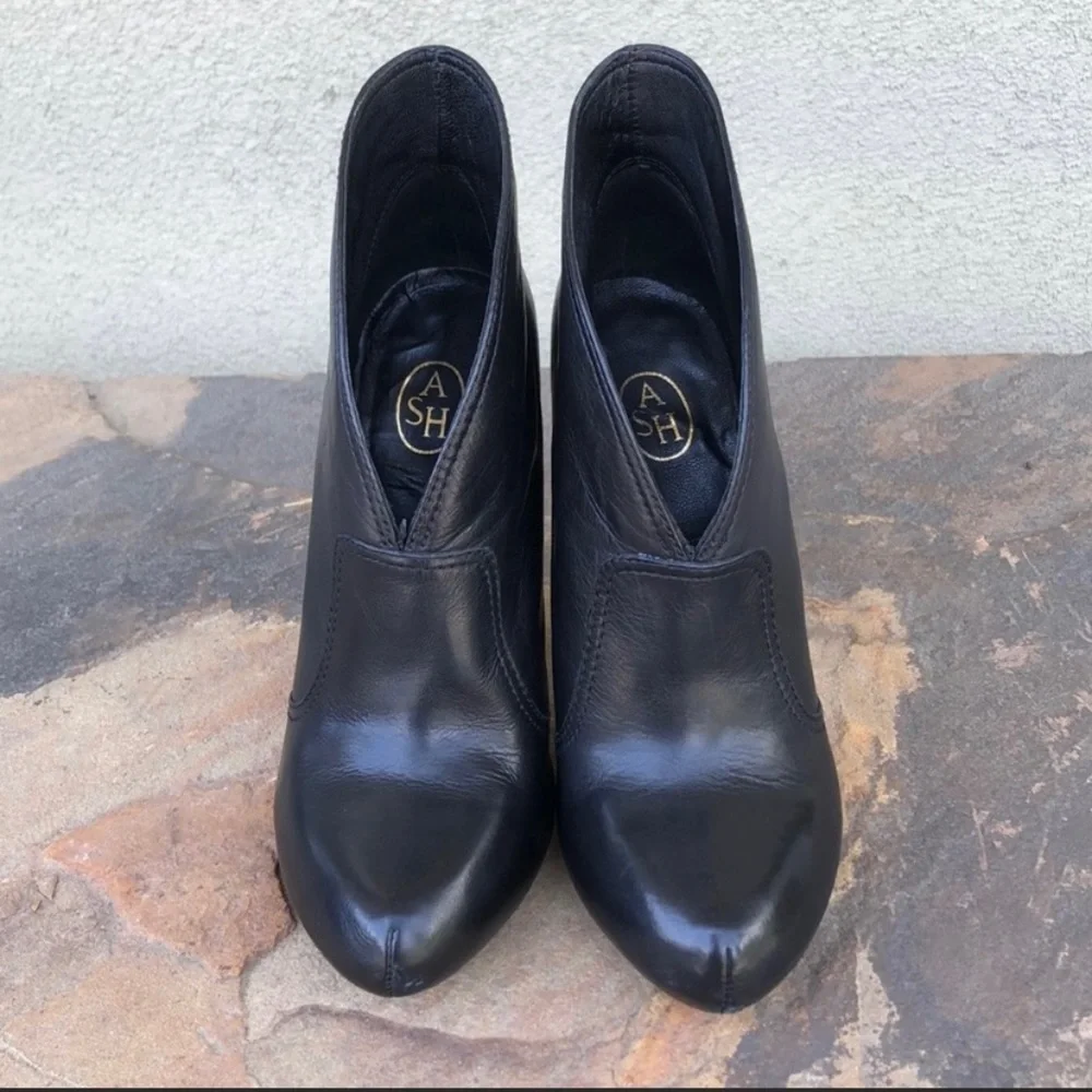 Ash black cone wood heel leather ankle booties size 8 - Picture 2 of 7